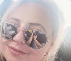 Vasilisa, 45, Moscow