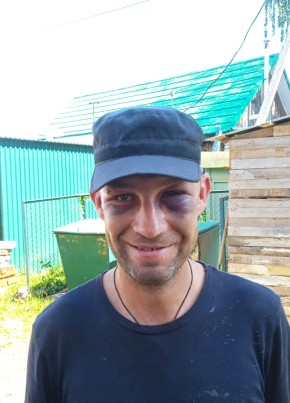 Олег, 38, Россия, Кострома