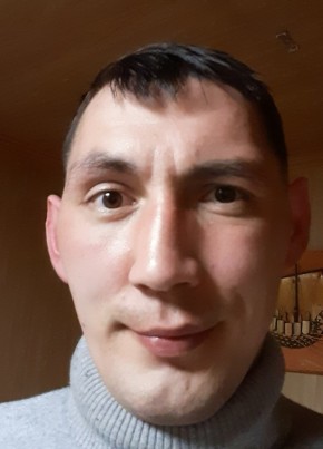 Виталий, 36, Россия, Берёзовский