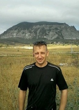 Максим, 42, Россия, Пятигорск