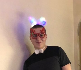 Tikhon, 24, Saint Petersburg