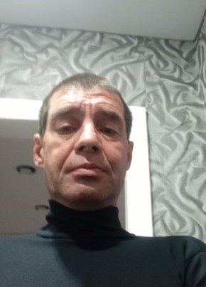 Дмитрий из Москвы 47 лет