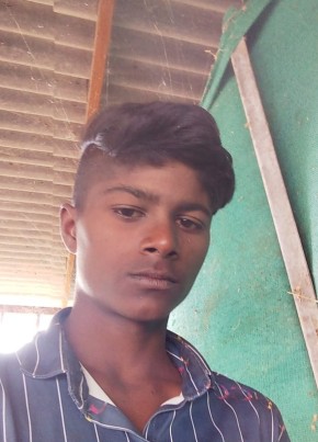 Dii, 18, India, Ahmedabad