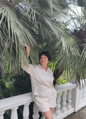 Алла из Новосибирска 55 лет