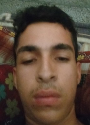 عبود, 19, Palestine, Gaza