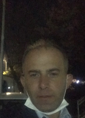 NUSRET, 42, Türkiye Cumhuriyeti, İstanbul