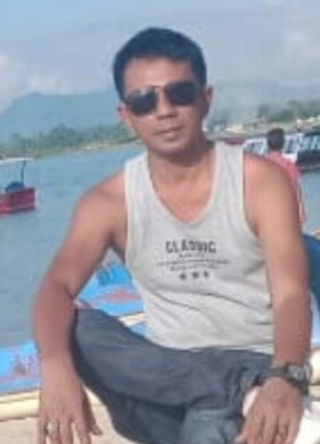 Alfi, 39, Indonesia, Medan