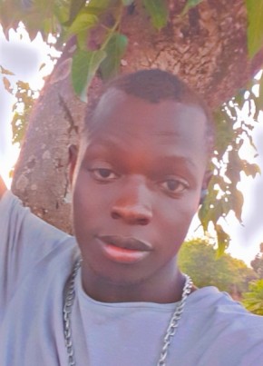 Unknown из Ziguinchor 21 год