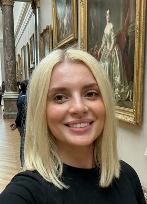 Ксения из Новосибирска 32 года