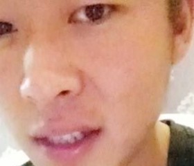 包涵, 33, Yakeshi