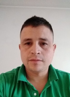 Juan c, 36, República de Colombia, Santafe de Bogotá