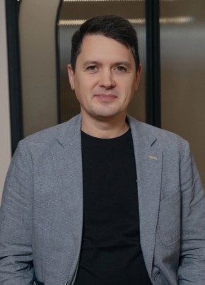 Rustam из Бишкека 46 лет