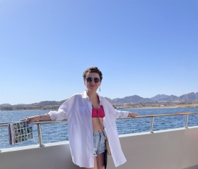 Yuliya, 42, Yuzhno-Sakhalinsk