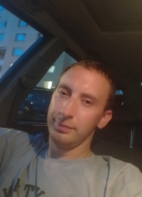 Igor, 29, Belarus, Rasony