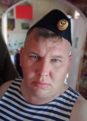 Mikhail, 37, Russia, Abakan