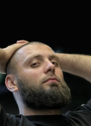 Адам из Кизляра 33 года