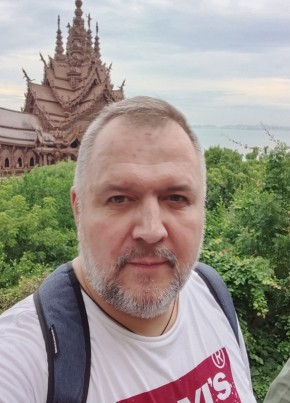 Геннадий из Химки 52 года