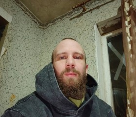 Dmitriy, 35, Yenakiyeve