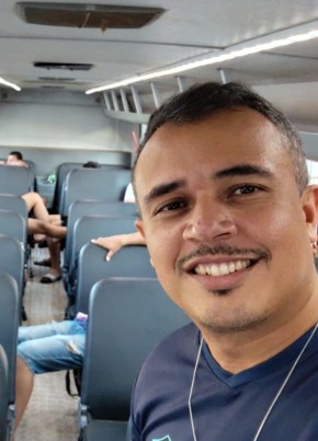 Gomes из Rio Branco 25 лет