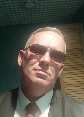 Иван из Чехова 44 года
