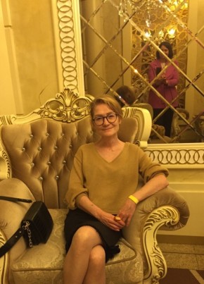 Елена из Екатеринбурга 57 лет