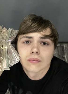 Марк из Ширы 23 года