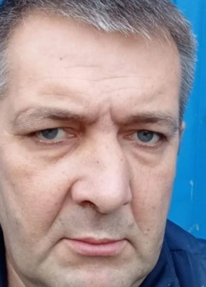 Виктор из Орёл-Изумруда 43 года