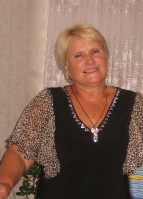 Каролина, 71, Україна, Харків