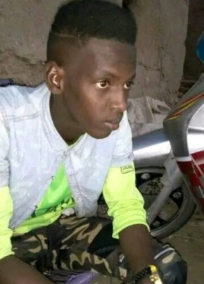 Amadou, 24, République du Mali, Bamako