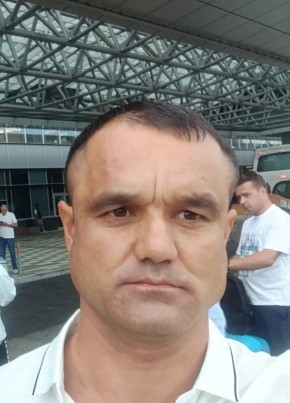 Зафаржон из Новосибирска 42 года