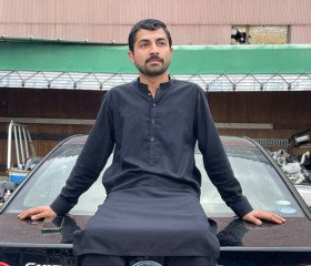 Naeem Khan, 25, Yatsuomachi-higashikumisaka