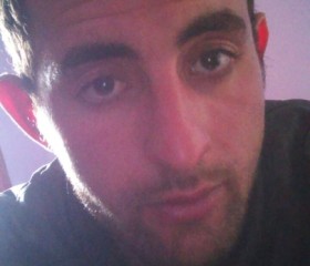 Saïd, 32, Makouda