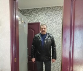 Igor, 68, Moscow