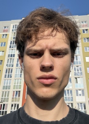 Andrei из Калининграда 19 лет
