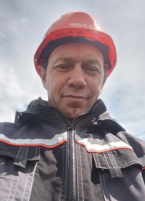Дмитрий из Альметьевска 50 лет