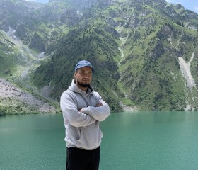 Eldos, 31, Sofia