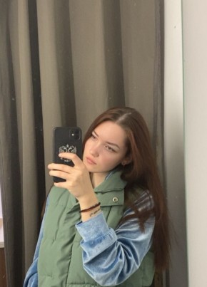 Лиза из Москвы 23 года