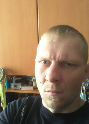 Юрий, 40, Россия, Бикин