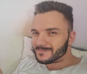 Tomas, 33, Nitra