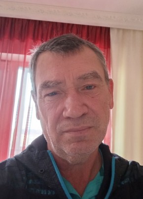 Игорь из Екатеринбурга 55 лет