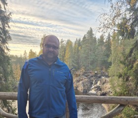 Avi, 37, Hod HaSharon