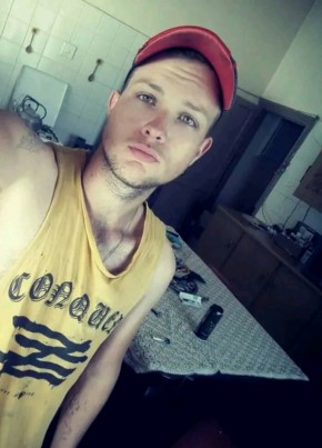 Monnas из IBloemfontein 24 года