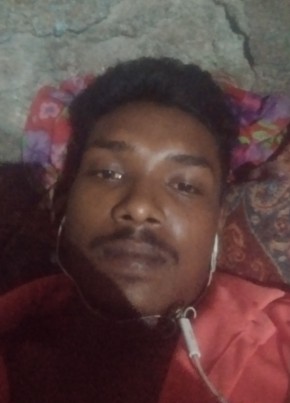 Rambhajan parswa, 28, India, Ahmedabad