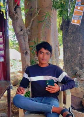 Goutam rawat, 20, India, Punāsa