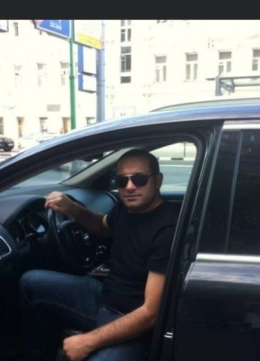 Бахос из Büyükçekmece 42 года
