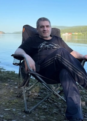 Игорь из Дивногорска 57 лет