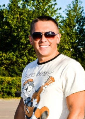 Oleg, 39, Russia, Baltiysk