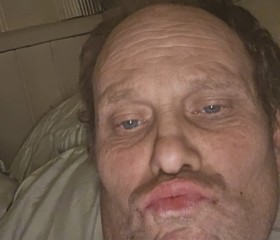Shaun, 44, Luton