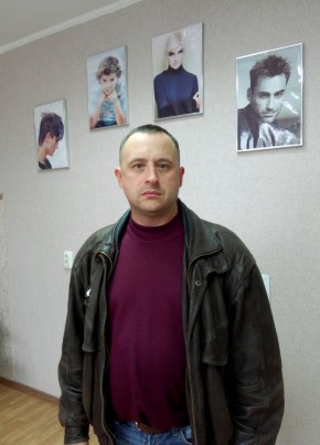 Игорь, 50, Россия, Михайловка (Волгоградская обл.)
