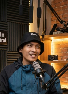 Ariftwin из Kota Tangerang 29 лет